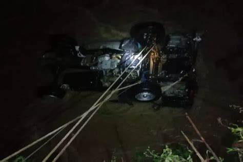 Dicuci Di Sungai Mobil Pikap Di Pruwatan Hanyut Terbawa Arus Pantura