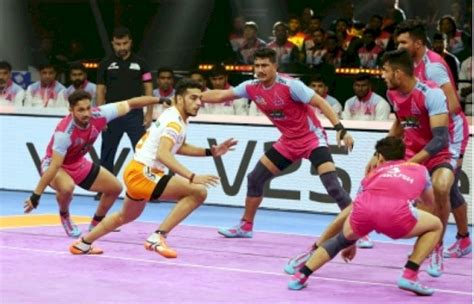 Aslam Inamdar Stars In Puneri Paltan S Big Win Against Jaipur Pink