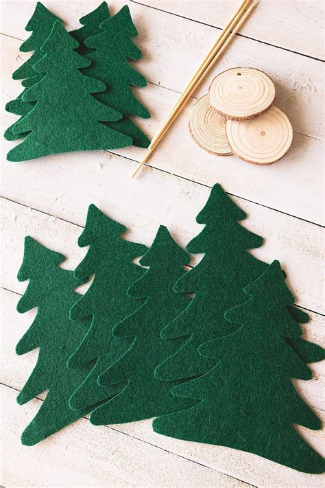 How To Make An Easy Felt Christmas Tree Ornament Artofit