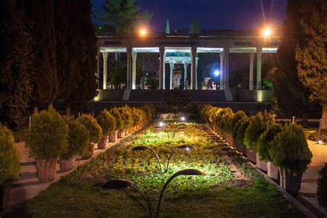 Landscape Lighting Design Tips - Pezza Landscape, Inc.