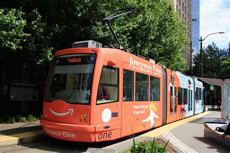 Seattle Streetcar Inekon Trio Tram Westlake O Flickr