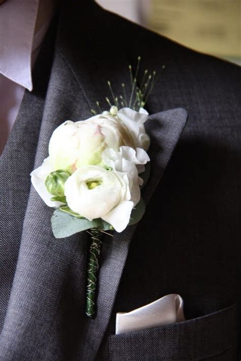 Best 13 Nude Ivory Blooms For Rachel Andrews Fabulously Glamorous Wedding Day At St Marys