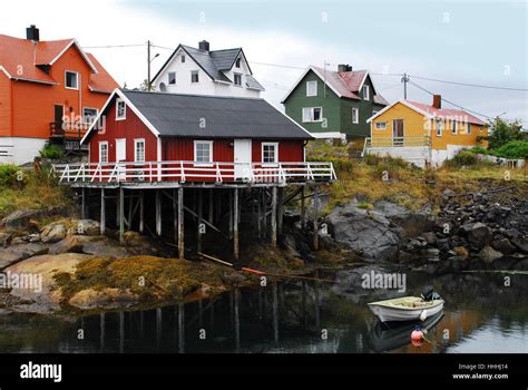 Framehouse Norway Fishing Village House Building Coloured