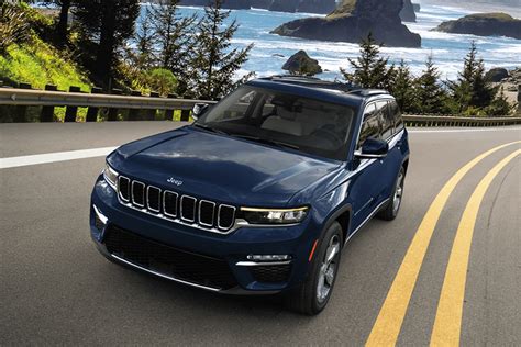 2023 Jeep Grand Cherokee | Improving the standard for full size SUVs.