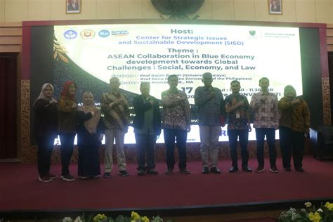 Asean Collaboration In Blue Economy Development Towerd Global Challengs