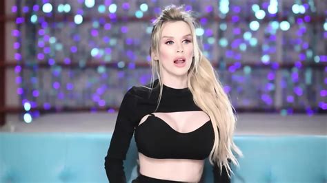 Slim Long Hair Blonde Milf With Perfect Huge Boobs Show