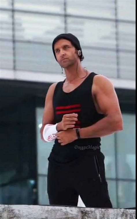 Pin On Hrithik Roshan