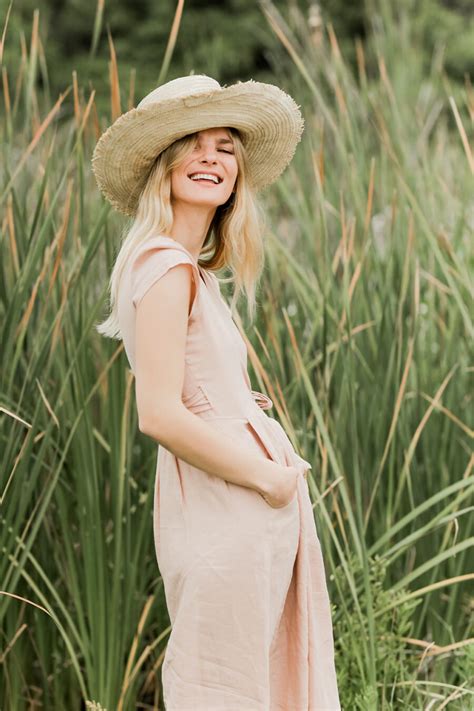 How To Know If Your Humor Is A Healthy Coping Mechanism - The Good Trade 