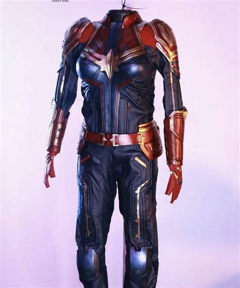 First Full Look At Captain Marvel's New Avengers: Endgame Suit Revealed ...