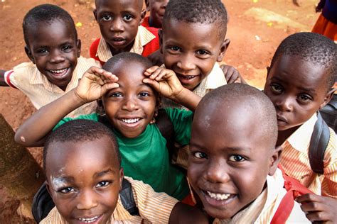 Us Nonprofit Is Creating Glory For Ugandan Orphans The Borgen Project