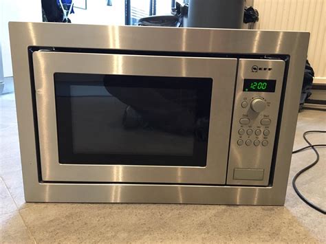 Neff microwave built in for 60cm unit in W9 London for £10.00 for sale | Shpock