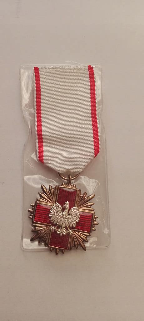 Medal Z Oty Krzy Pck D Oficjalne Archiwum Allegro