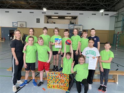 Zweifelderball Turnier Thomas Mann Grundschule