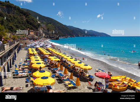 Monterosso beach, Italy Stock Photo - Alamy