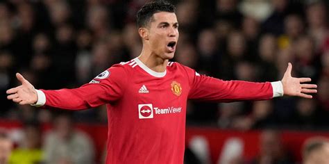 Cristiano Ronaldo Mi Costa Migliaia Di Euro La Protesta Del Tifoso