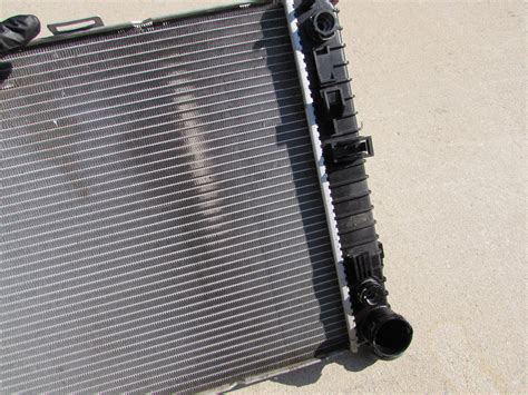 Mercedes R171 Radiator SLK280 SLK300 SLK350 SLK55 C CLK Class