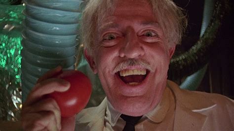 Return Of The Killer Tomatoes! | FlixNet.to