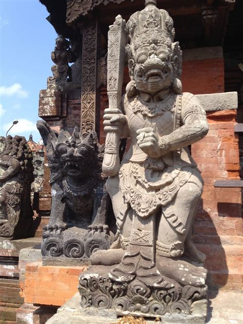 Gambar Monumen Patung Seni Candi Indonesia Fitur Air Bali