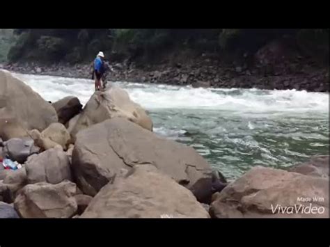 Catch Dark Golden Mahseer Kameng River At Balukpong Youtube