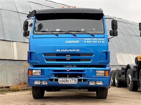 Купить Шасси КамАЗ 65115, 2015, Синий БУ - характеристики, описание, фото