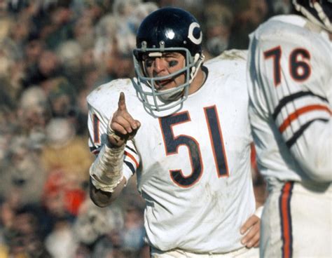 Dick Butkus Chicago Bears Legend And Hall Of Famer Dies At 80 Los