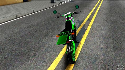 Yamaha DT 175 Para GTA San Andreas