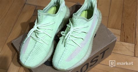 Yeezy Boost 350 Green Glow Refresher Market