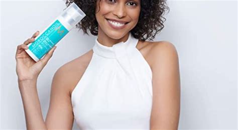 7 Best Curl Activators For Straight Hair