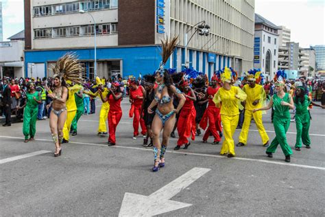 Harare International Carnival Africa Bateria De Escola De Samba