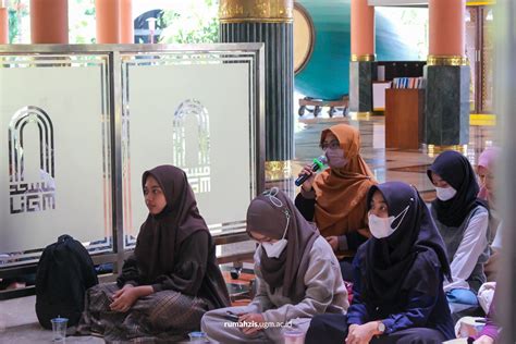 Pengarahan Mahasiswa PTH Dan Relawan Angkatan 30 RUMAH ZIS UGM