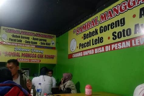 Pecinta Kuliner Pedas Merapat Wajib Coba 5 Warung Pecel Lele Enak Dan