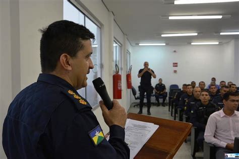 5 BPM realiza formatura geral para comemorar 23 anos de instalação