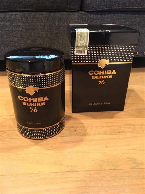 Cohiba Behike 56 Ceramic Jar 25 Cigars Puro Cubans