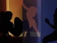 Sex On The Ceiling Nude Pics Page 1