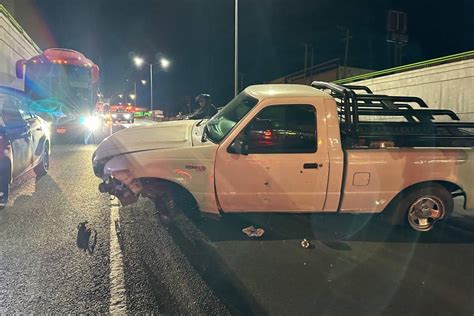 Saltillo Conductor Colisiona Contra Muro Del Lea Tras Presunto Cerr N