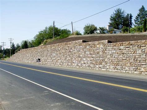 Ledgestone Concrete Retaining Wall System For Highway Road Construction