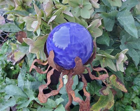 Ship Now Garden Glass Ball Garden Stake Metal Steel Enclosure Purples