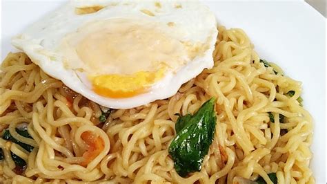 Nyobain Bikin Indomie Goreng Nyemek Pertama Kali Ternyata Enak Banget