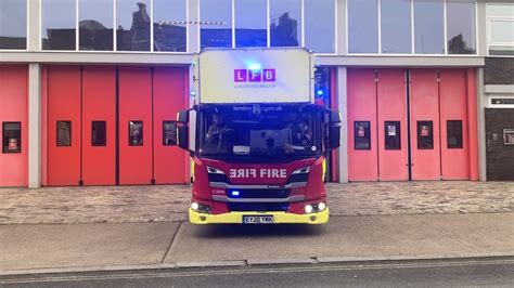 H Lfb Clapham M Turntable Ladder Turnout Youtube