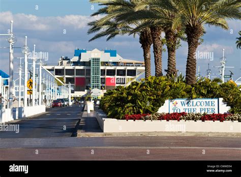 The St Petersburg Pier Contains An Aquarium Shops And Restaurants In