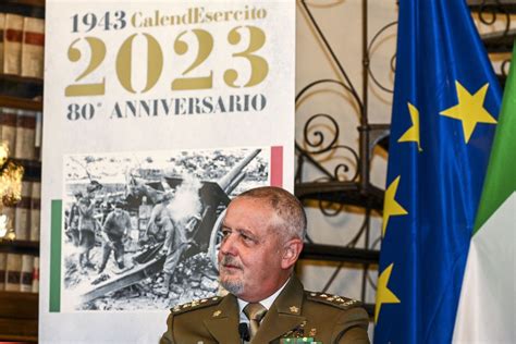 Serino Presenta Il Calendario Dell Esercito 2023 Tutte Le Foto