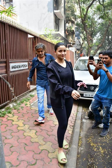 New Mom Alia Bhatt Pictured At Yoga Studio See Pics