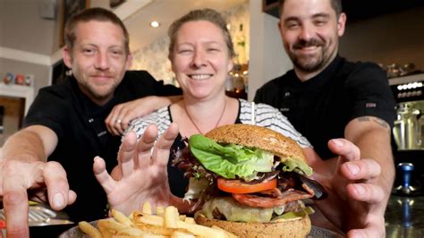 Pub meals set to cost even more in cost of living crisis | news.com.au ...