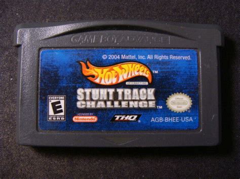Hot Wheels Stunt Track Challenge Value GoCollect Gameboy Advance Hot Wheels Stunt Track