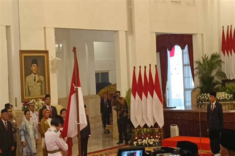 Presiden Jokowi Kukuhkan Paskibraka Upacara 17 Agustus 2023 Di Istana