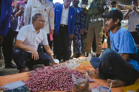 Mendag Zulhas Bahagia Harga Minyak Goreng Curah Stabil Tak Hanya Di