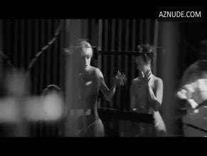 KATIE DERRY Nude AZNude