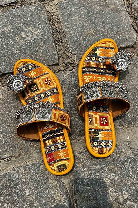 Kolhapuri Chappal लेडीज कोल्हापुरी चप्पल Kolhapuri Chappal Ke