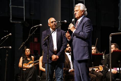 Governador prestigia concerto da Orquestra Sinfônica de Goiânia no