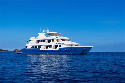 Cormorant Ii Luxury Yacht 5 Guide Ecuador Travel